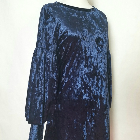 Blue Velvet Shift Dress With Cold Shoulder - Picture 5 of 6